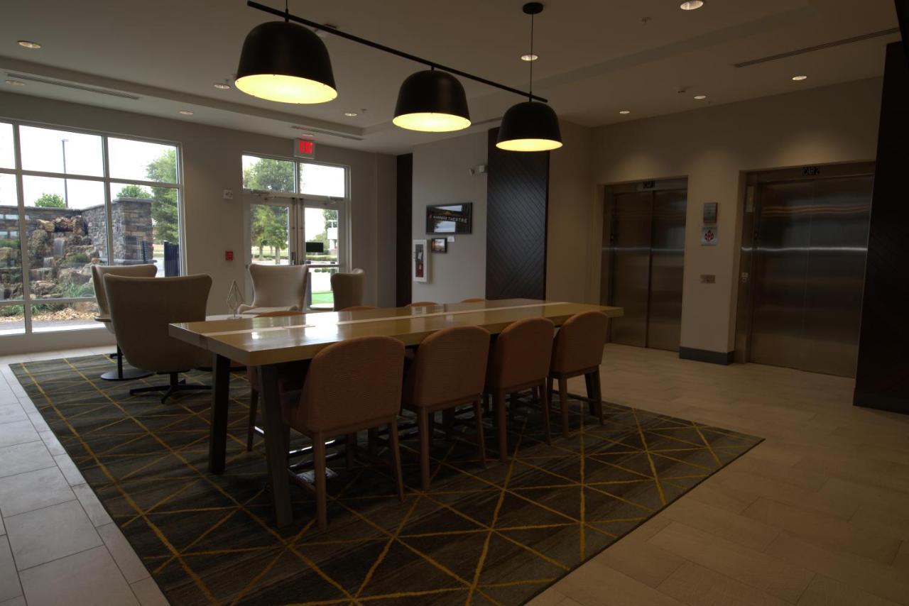 Holiday Inn & Suites - Hopkinsville - Convention Ctr By Ihg Exteriör bild