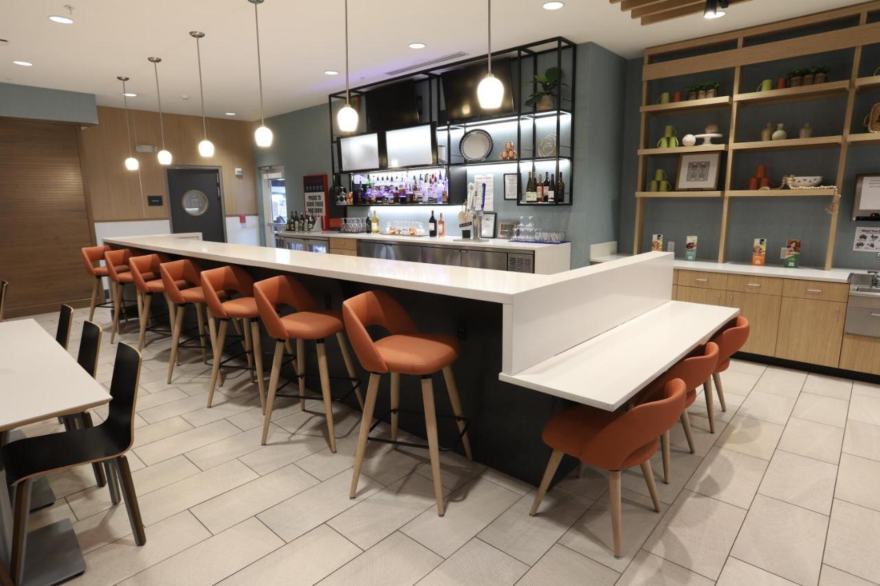 Holiday Inn & Suites - Hopkinsville - Convention Ctr By Ihg Exteriör bild